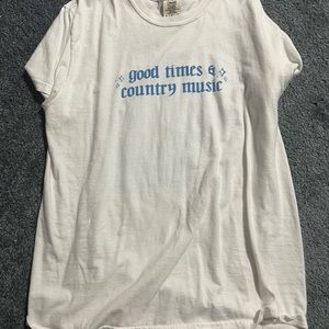 Graphic tee never worn, brand new